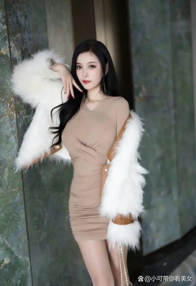 长腿高清极品宽松户外情感大码女装时尚撩人大码视频